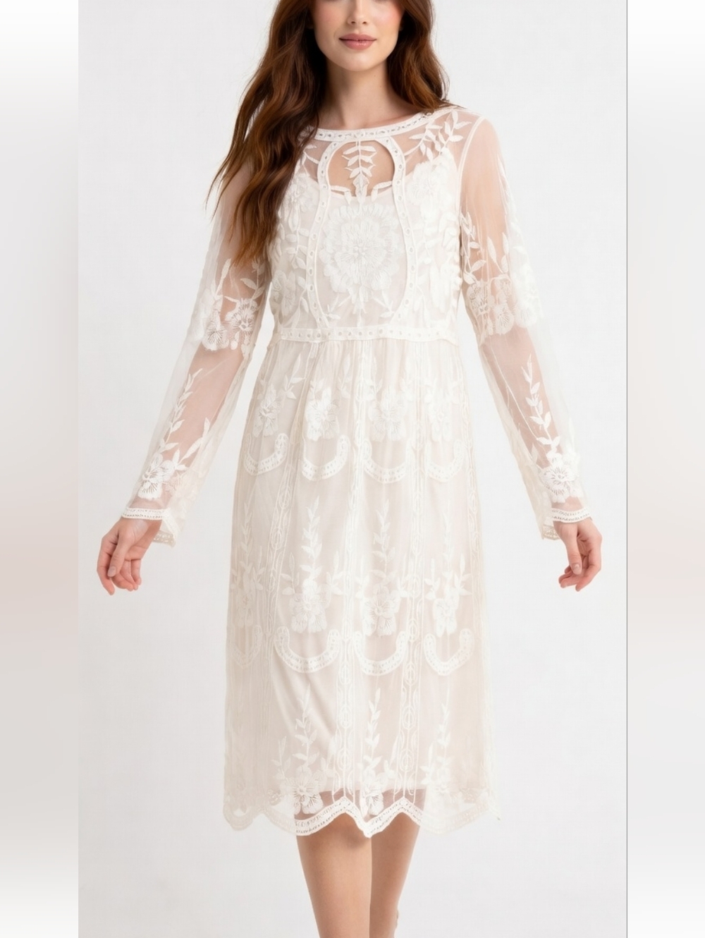 NWOT Coven & Co Cream Embroidered Long Sleeve Lace Dress ✨